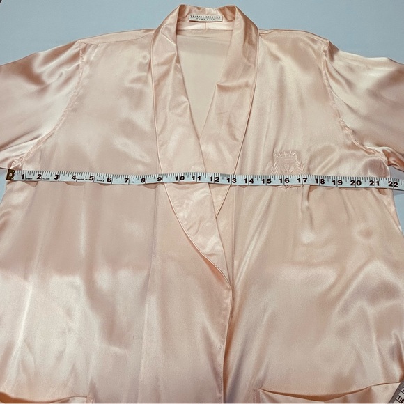 Valerie Stevens Womens Vintage 100% Silk Robe Size M Long Pockets Belt Peach NWT - Picture 9 of 16